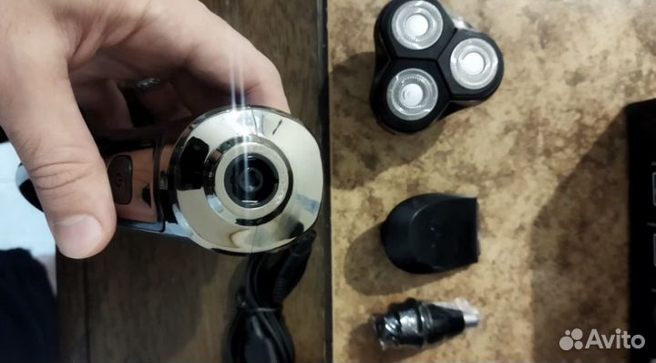 Электрическая бритва 3 в 1