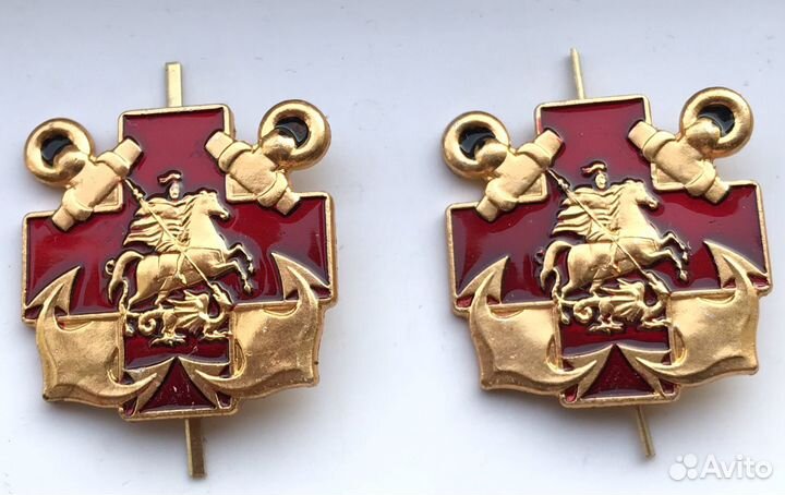 Эмблемы на погоны