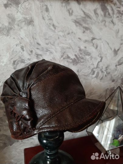 Шляпка кожаная натуральная женская