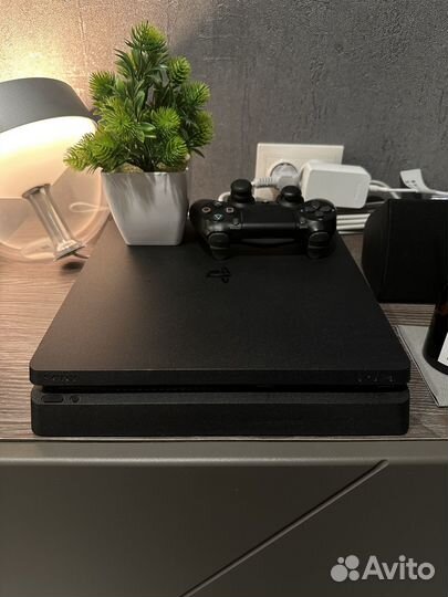 Sony PS4 slim 1tb