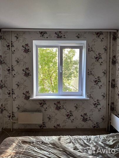 Балконная пластиковая дверь