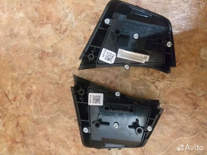 Кнопки на руль хендай крета оригинал