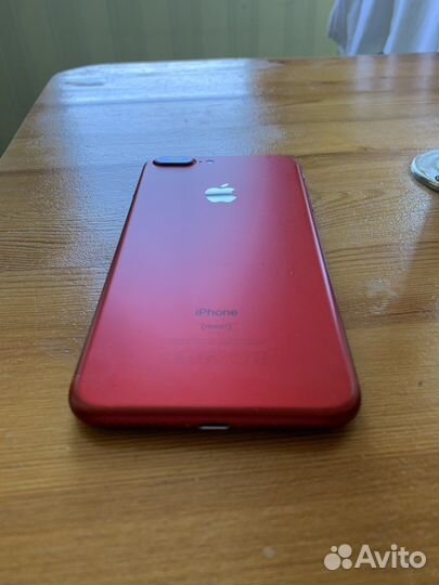 Чехол на iPhone 7 plus 128г