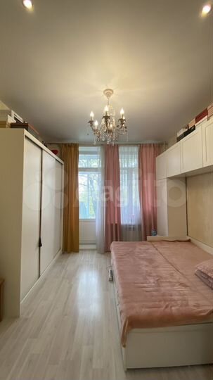 Комната 14 м² в 3-к., 4/5 эт.