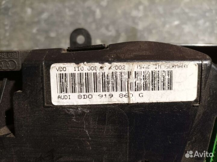 Панель приборов 8D0 919 860 G