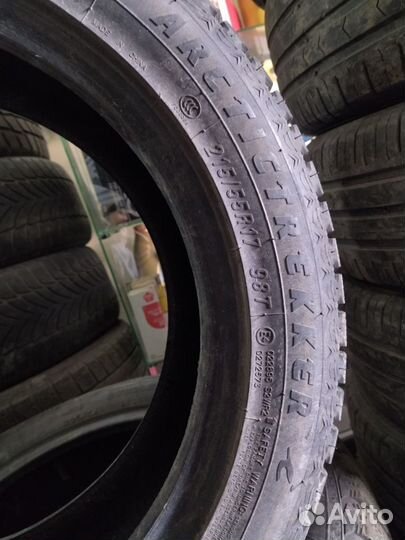 Maxxis Arctic Trekker SP03 215/55 R17