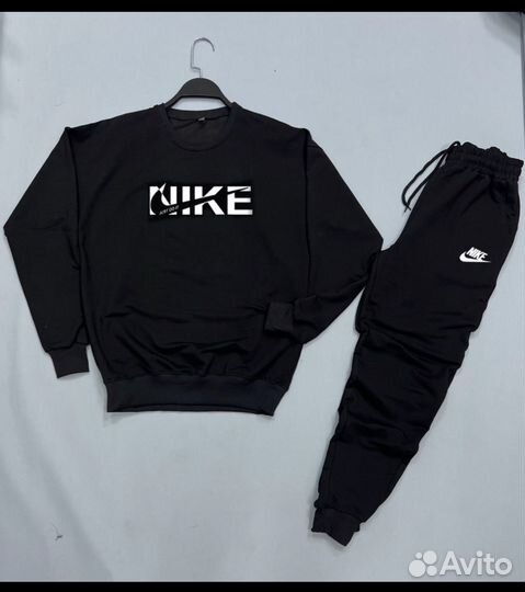 Мужской спортивный костюм Nike 2B1