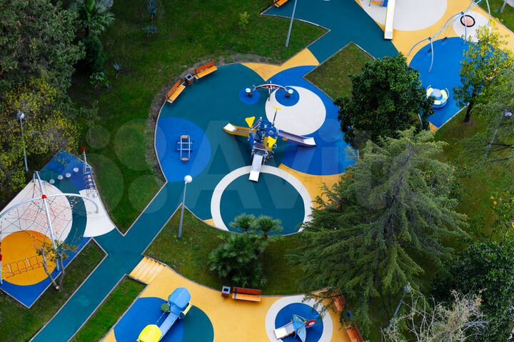 2-к. квартира, 93 м², 13/27 эт.