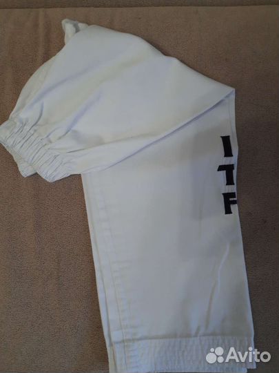 Добок для тхеквондо 130 см