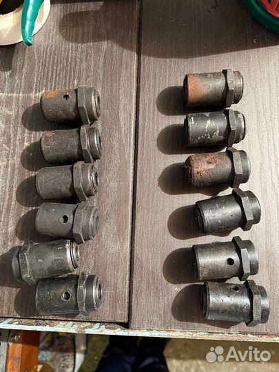 Втулки резьбовые Волга