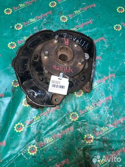 Кулак задний правый Suzuki Grand Vitara