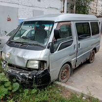 Nissan Vanette 1.8 AT, 2001, битый, 240 000 км, с пробегом, цена 80 000 руб.