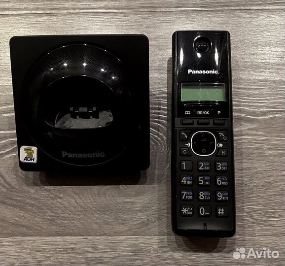 Цифровой беспроводной радиотелефон Panasonic новый