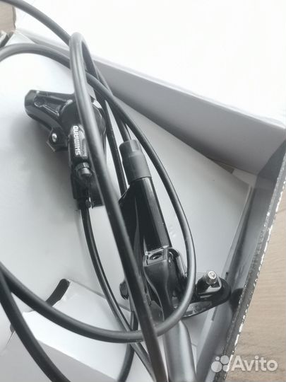 Тормоз Shimano 2штдисковый гидравлический BR-M615