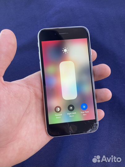 iPhone SE (2020), 64 ГБ
