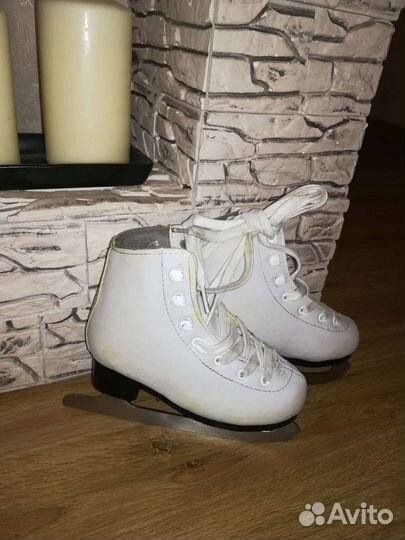 Коньки фигурные