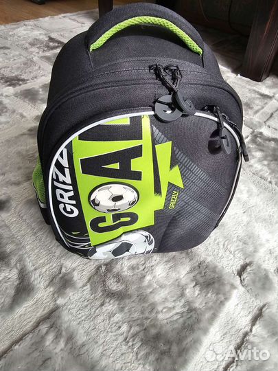 Школьный рюкзак grizzly новый