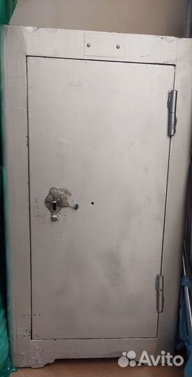 Сейф металлический бу