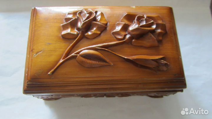 Шкатулка из дерева см. описание