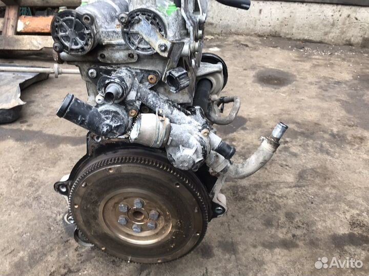 Двигатель volkswagen polo 1,6 CFN