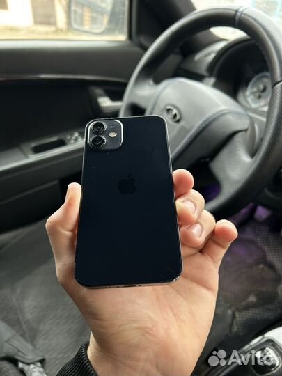 iPhone 12 mini, 64 ГБ