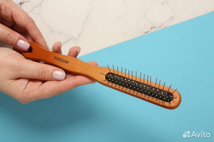 Расческа массажная деревянная компактная