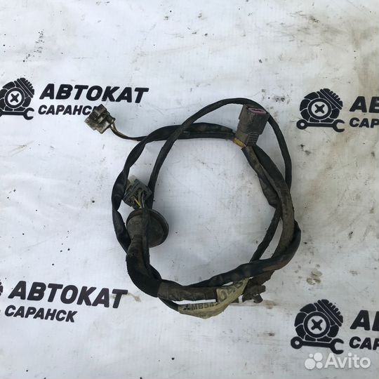 Проводка топливного насоса Mitsubishi Lancer C63A