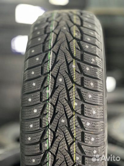 Arivo Ice Claw ARW8 235/65 R17 108T