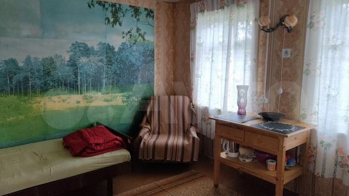 Дом 20 м² на участке 9 сот.