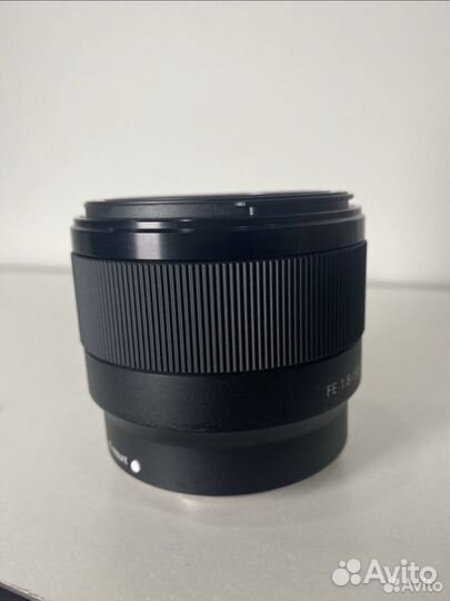 Объектив sony 50mm f 1.8