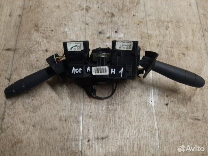 Блок подрулевых переключателей Renault Logan 1.4