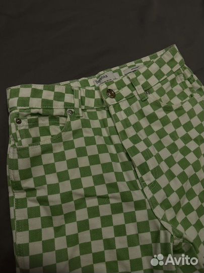 Джинсы Bershka в клеточку