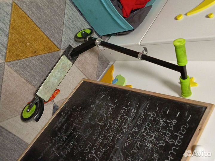 Первый двухколесный самокат