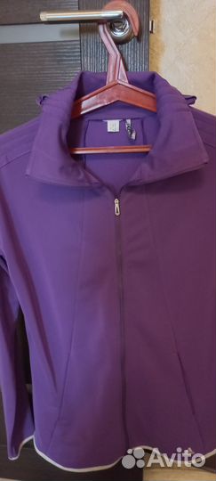 Спортивная одежда adidas женская