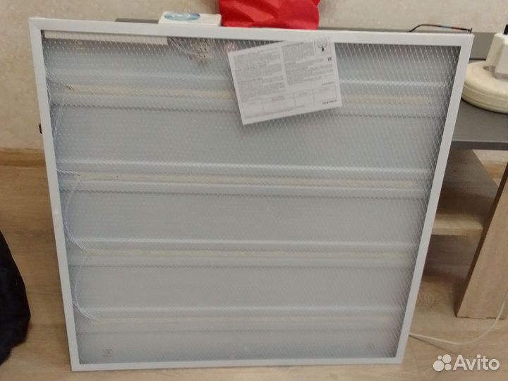 Светильник потолочный светодиодный