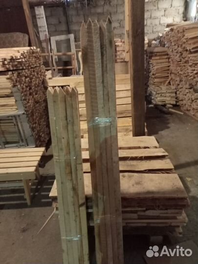 Колышек садовый