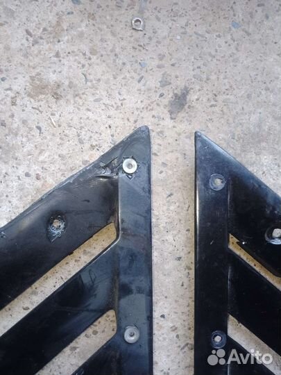 Пластик боковой Suzuki gsx-r 250 б/у