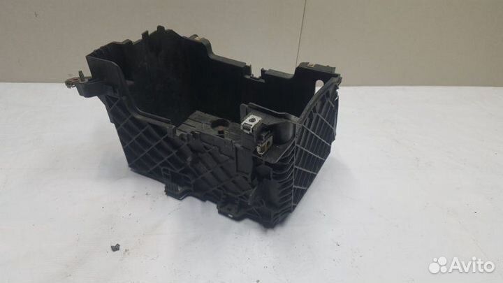 Площадка акб Renault Megane 3 K4M 2009