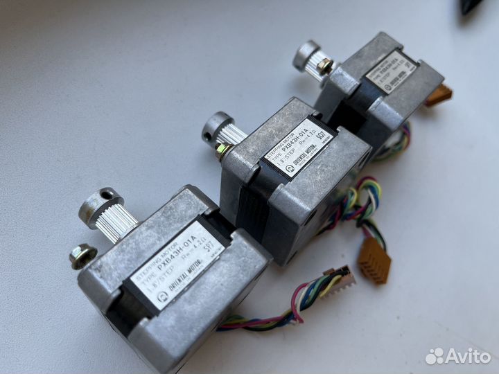 Шаговый двигатель Oriental Motor