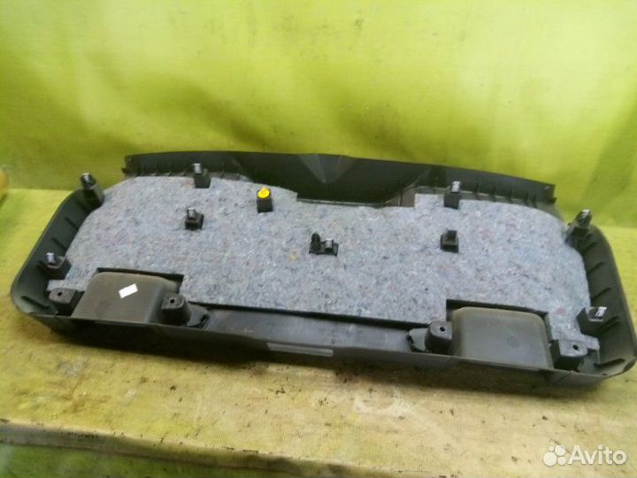 Обшивка крышки багажника Ford Focus CB8 pnda 2012