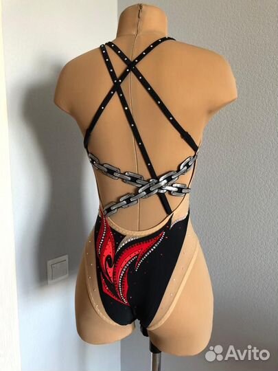 Огненный купальник синхронное плавание