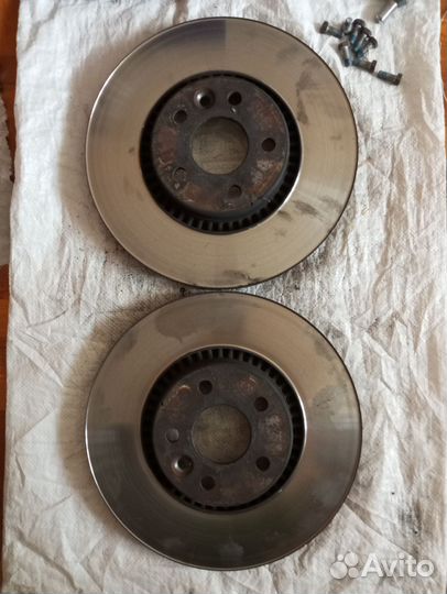 Комплект тормозных дисков Volvo XC 70