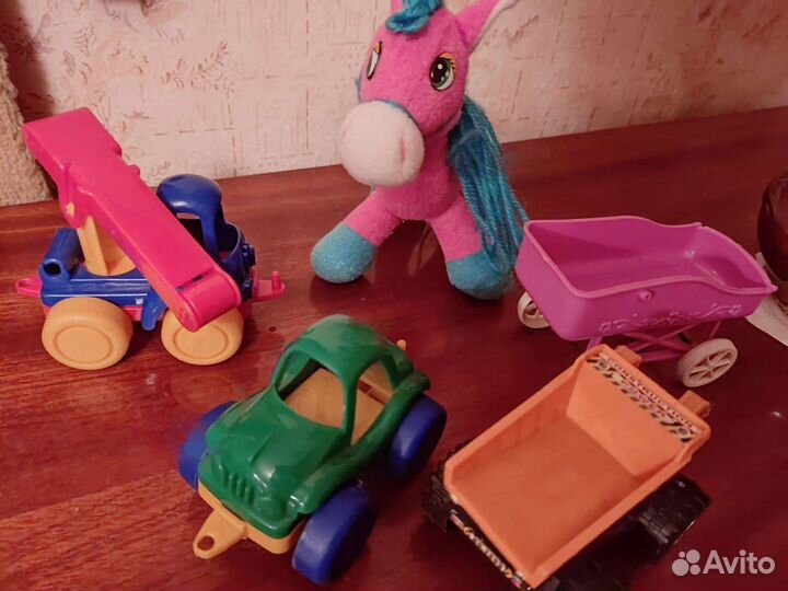 Детские игрушки