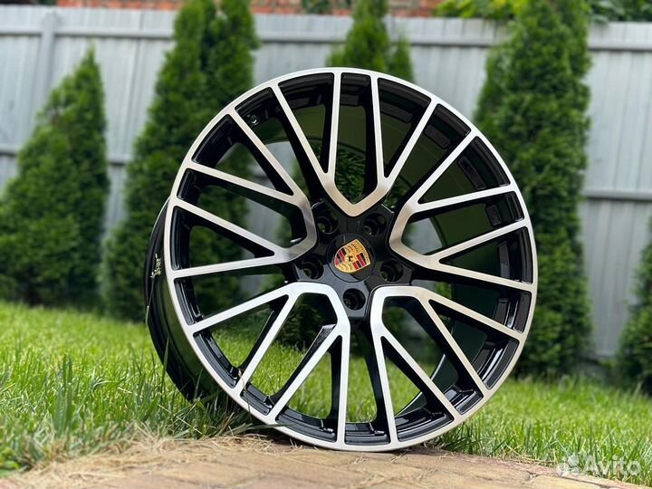 Диски на Porsche R21