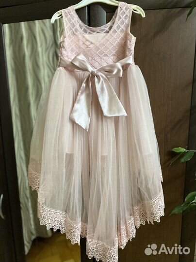 Нарядное платье для девочки
