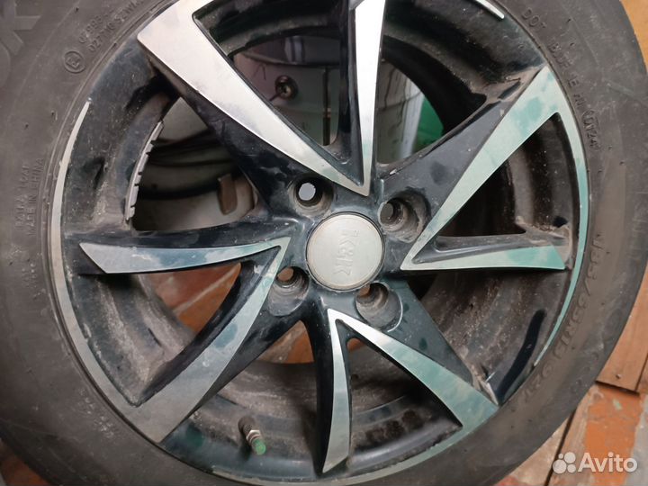 Литье диски r15 4x100 с резиной