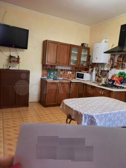 Дом 62 м² на участке 2 сот.