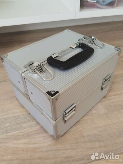 Бьюти Кейс чемодан визажиста