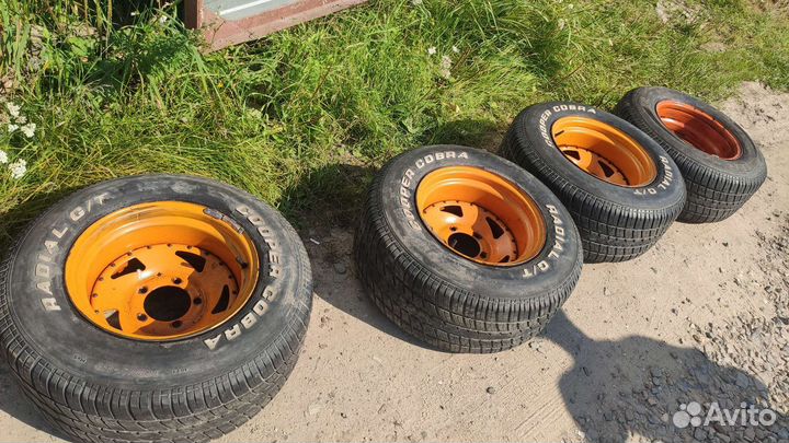 Cooper Cobra Radial G/T 275/60 R15 30G