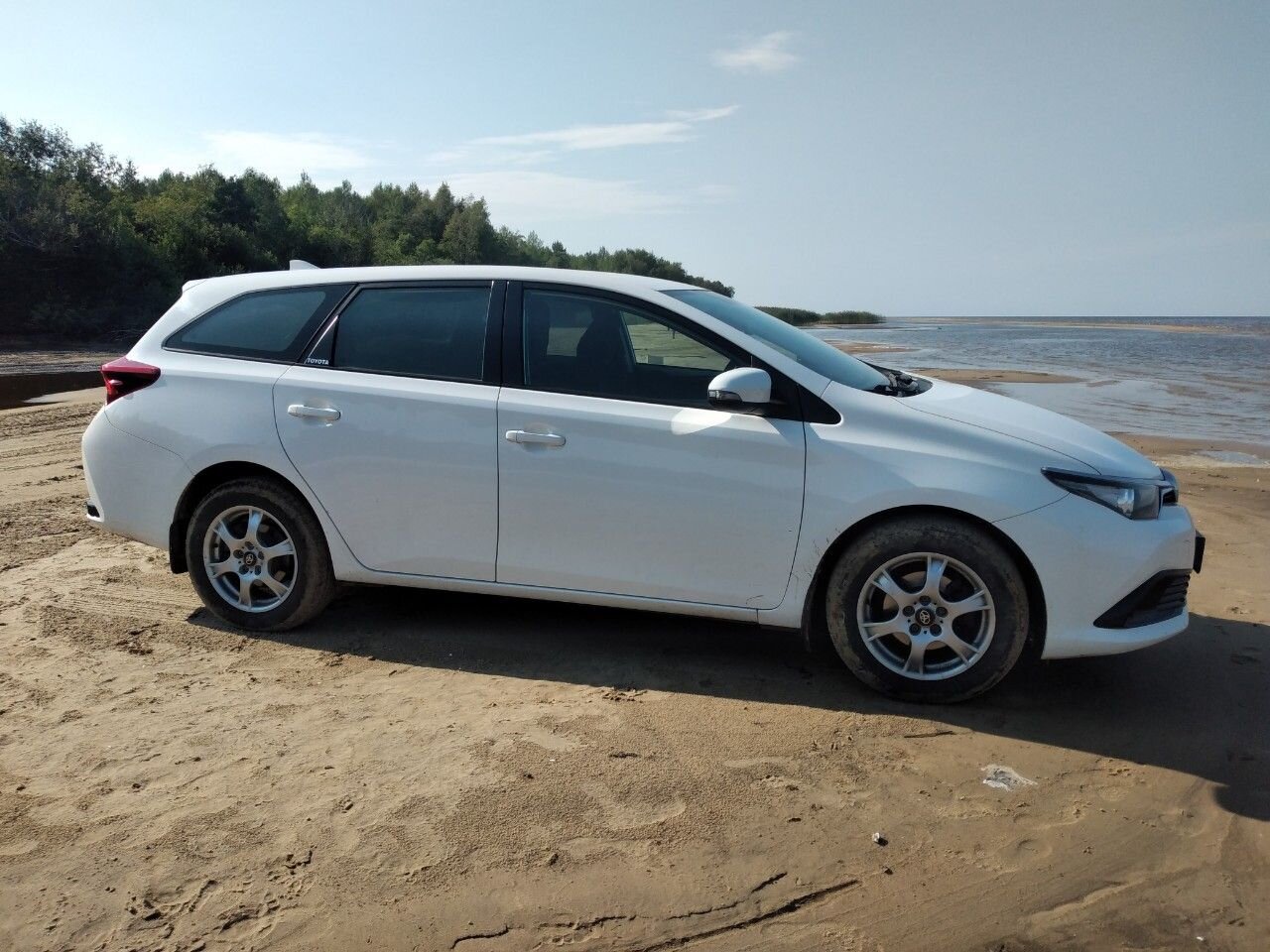 Toyota Auris: фото из отзыва